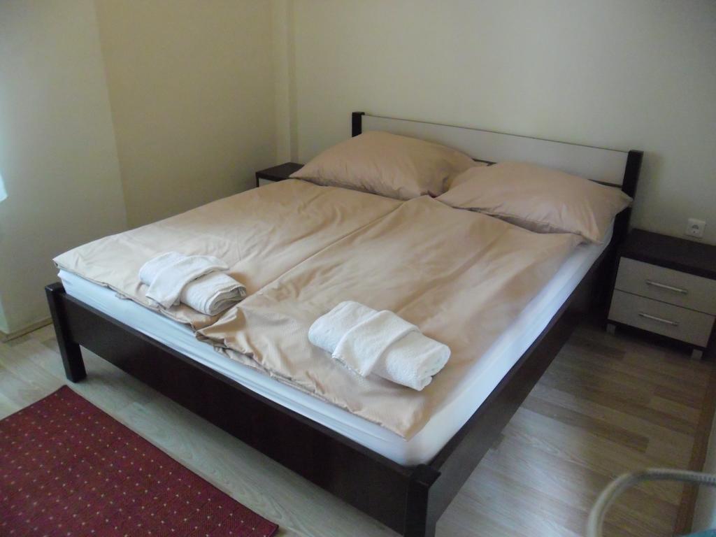 Hotel Family Balatonföldvár Chambre photo