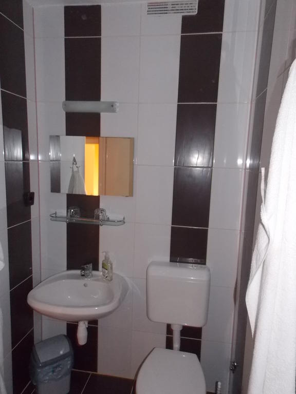 Hotel Family Balatonföldvár Extérieur photo